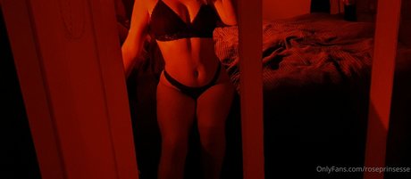 roseprinsesse erotic model pictures
