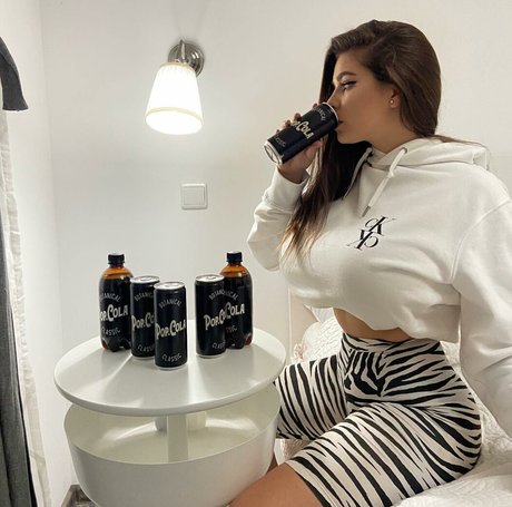 pasenciuc karina pornstar high quality img