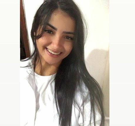 Gabriela Batista Torres pornographic model image