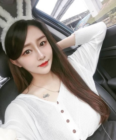 small onlyfans hot sex image