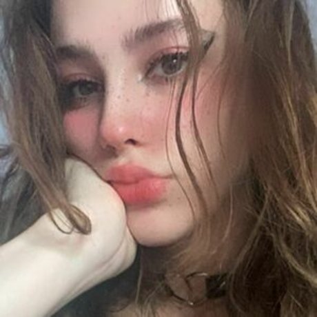 _Elli Queen_ nude star photos