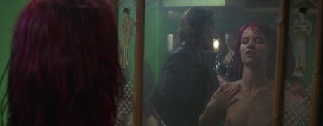 Juliette Lewis hd pornstar pics