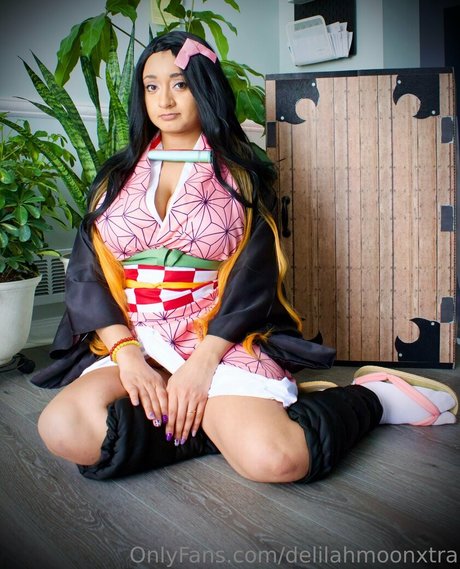 delilahmoonxtra star art photo