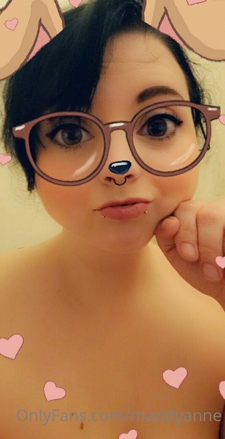 madianne hot star pics