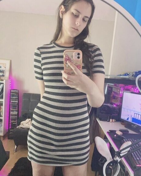 Bunnygirl emma star xxx images