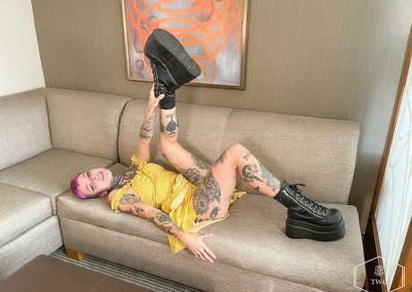 travelswithgrey hot model galleries