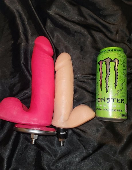 peekaboopiperfree naked actress gallery