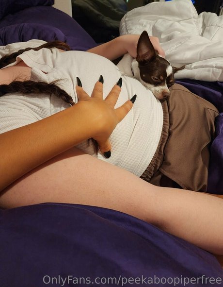 peekaboopiperfree sex actress pictures