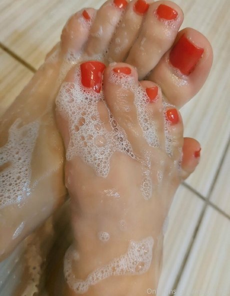 megnificus pornographic actress archive