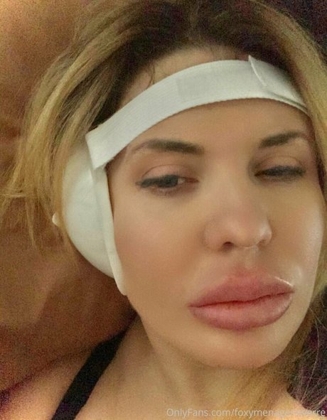 nerdy teen onlyfans top photo