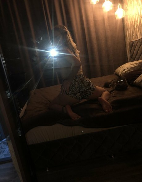 kitchen onlyfans beautiful nude img