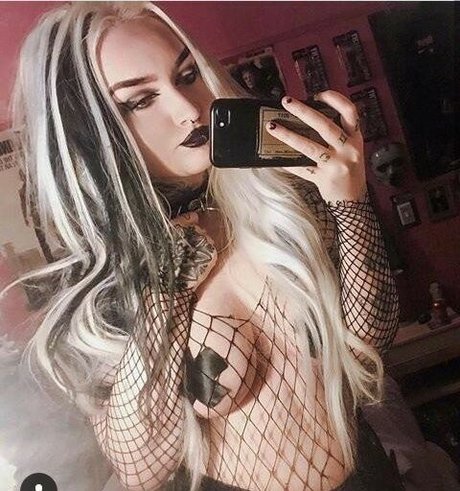 susanmfirefly model exclusive picture