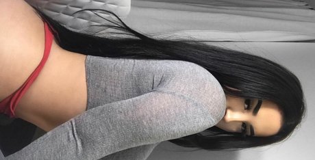 Genatg_ xxx model pic