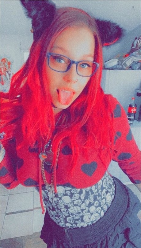 theloungeroom pornographic star photo