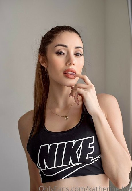 college slut onlyfans pornos photos