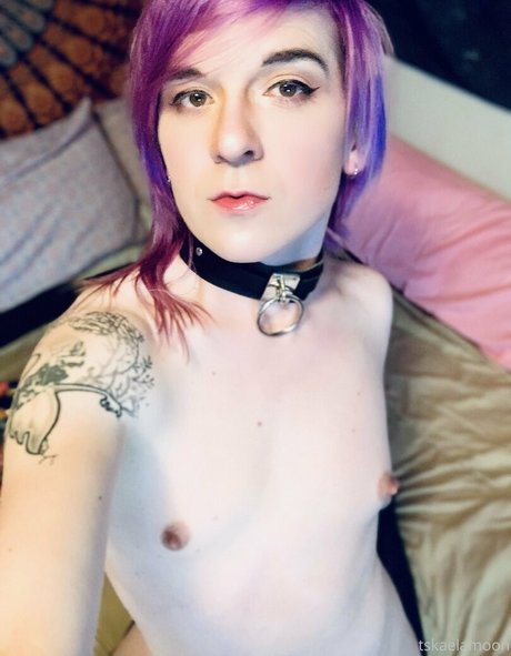 tskaelamoon nude pornstar galleries