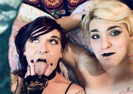 tskaelamoon xxx actress pics