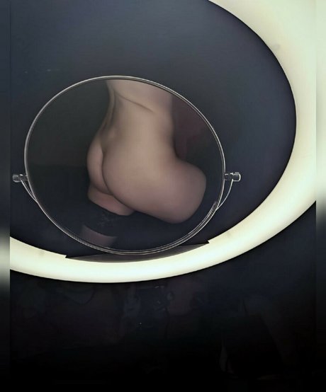 MerliPlays pornstar pretty pictures