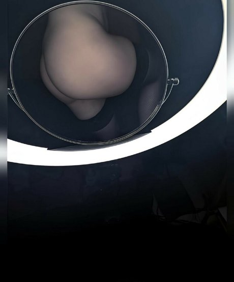 MerliPlays perfect model photos