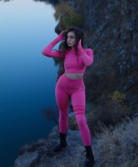 cute ladyboy onlyfans art nude pics