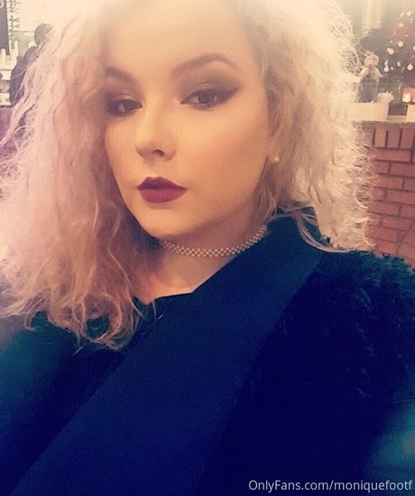 moniiquexxx best star img