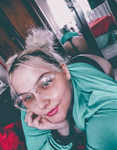 moniiquexxx nice actress picture