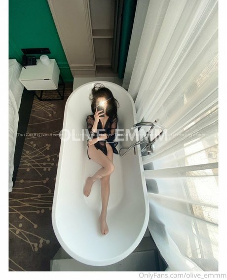 trans free onlyfans erotic pic