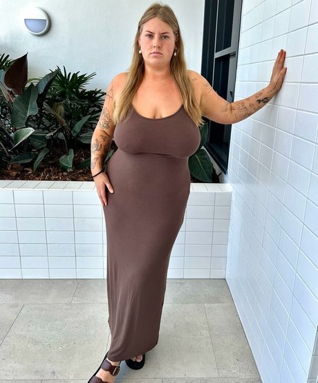 pregnant princess onlyfans erotic gallery