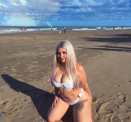 Lolaa leiva pornographic model image