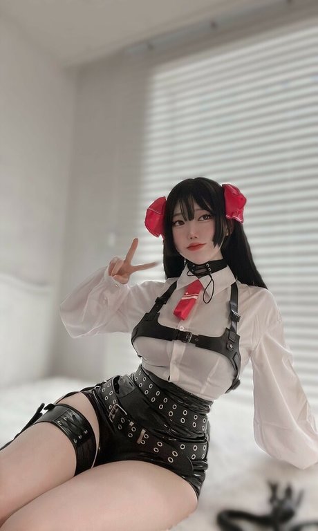 imeva best model images