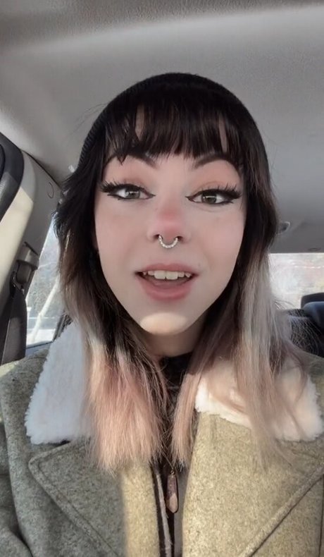 OkayGnomie star pretty pic