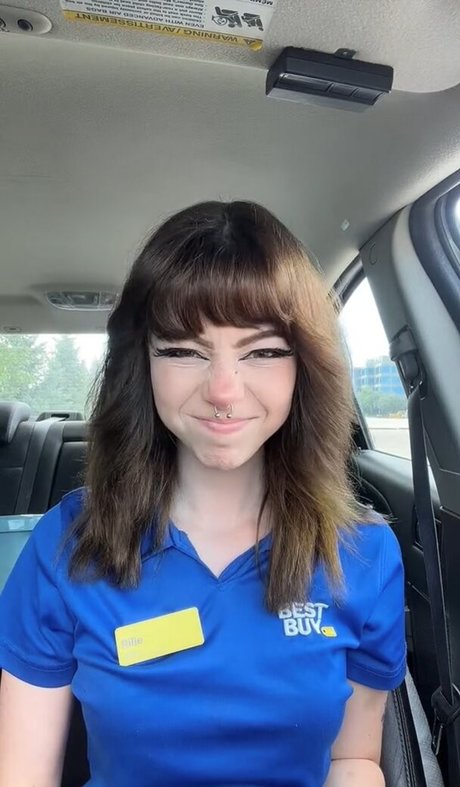 OkayGnomie exclusive actress gallery