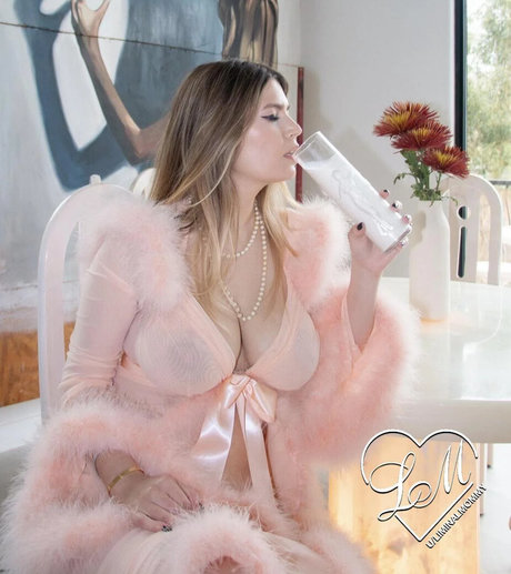 queen of spades onlyfans beautiful nude photo