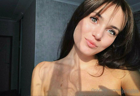 centerfold onlyfans free nude img