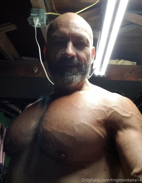 troymontana14 adult star pic