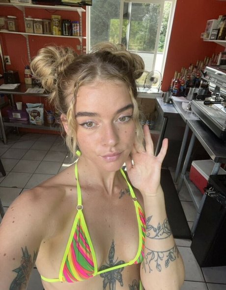 kambiiiii pornstar best photos