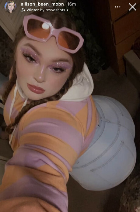 Allison Been Mobn best actress pictures