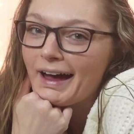 ebony midget onlyfans hot photo