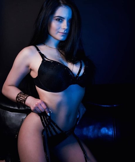 Madlen brandao model high quality pictures