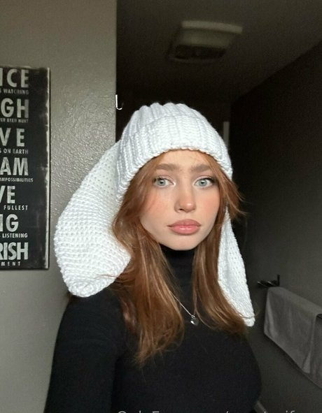 renatarifree top model pic