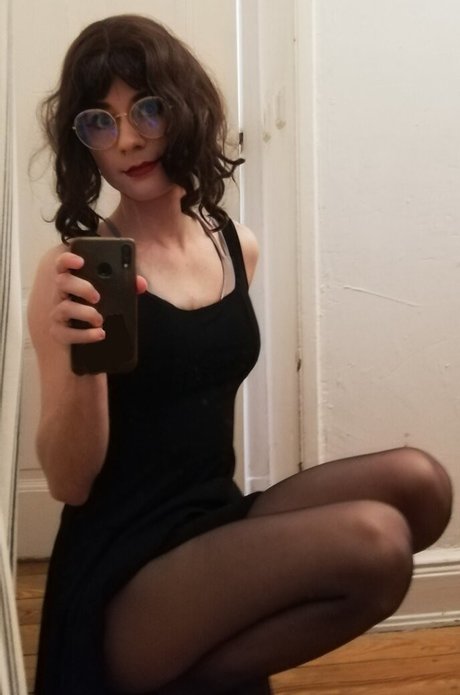 Ochani adult actress img