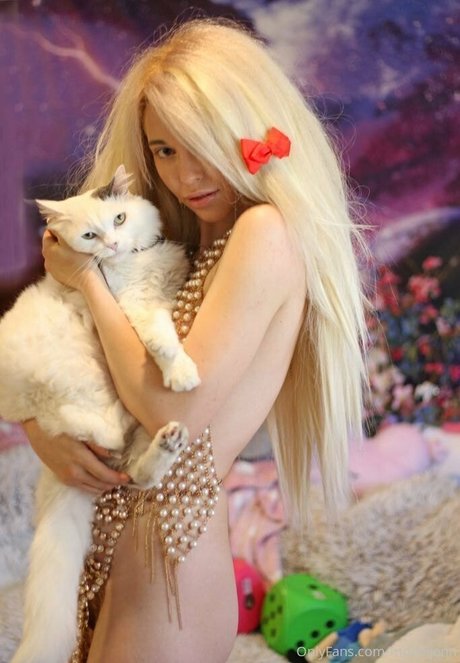 modeljenn star nude pictures