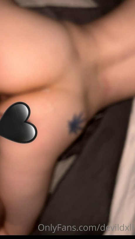 devildxll naked star photos