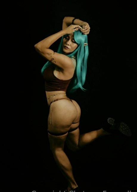 chateau ferngully model erotic image