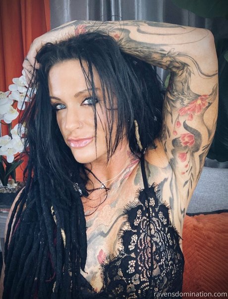 immistressraven exclusive pornstar pictures