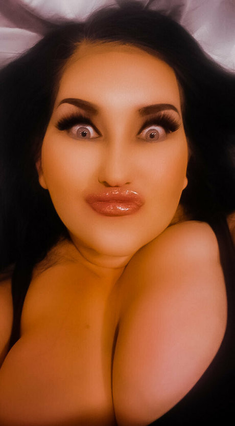 milahromanov model perfect pic