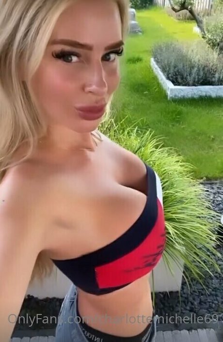 charlottemichelle69 pornstar nude photos