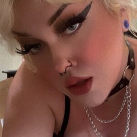 Lizzdoll pornstar naked photos