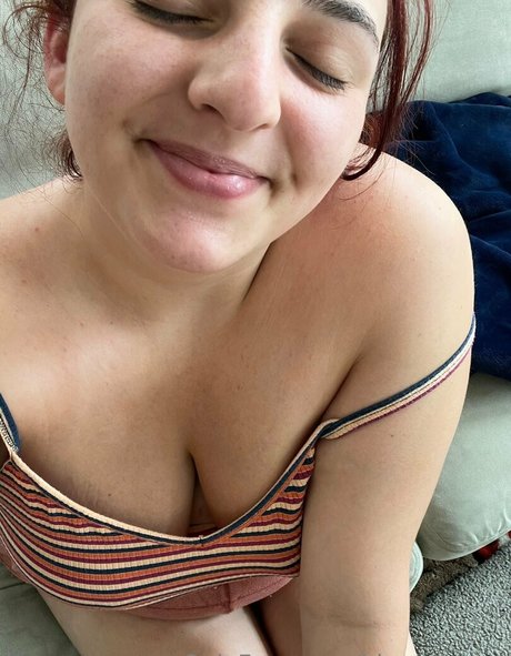 red hair onlyfans pretty images