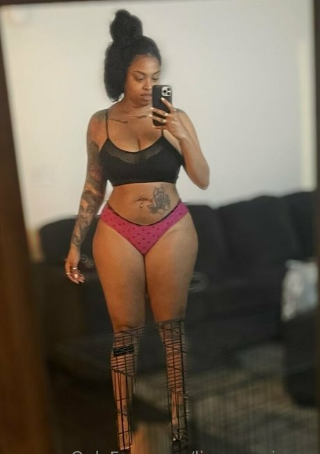 pregnant asian onlyfans sexy images